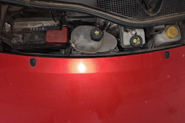Used smart forfour 2018 1.0L 52 kW Dynamic Edition Engine Bay