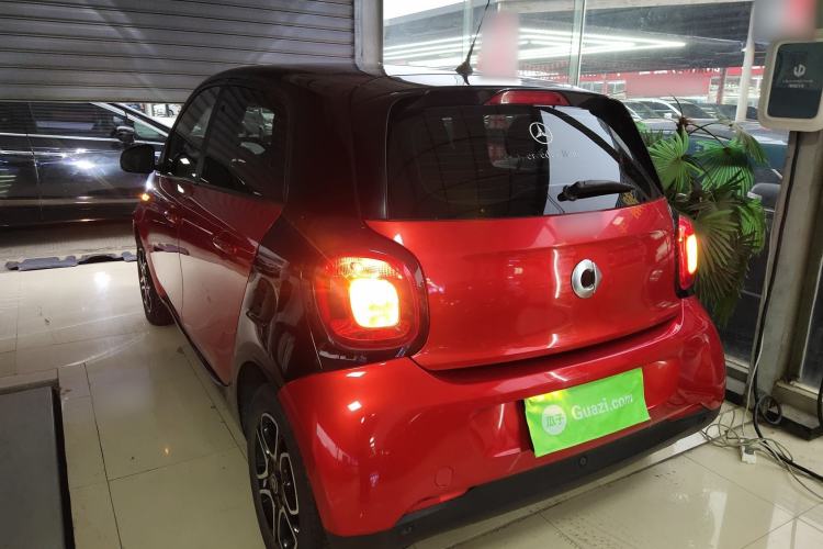 Used smart forfour 2018 1.0L 52kW Passion Edition Exterior 2