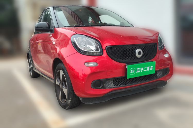 Used smart forfour 2018 0.9T 66 kW Fashion Edition Exterior 2