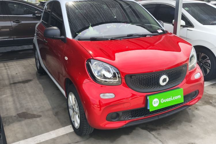 Used smart forfour 2018 1.0L 52 kW Dynamic Edition Exterior 2
