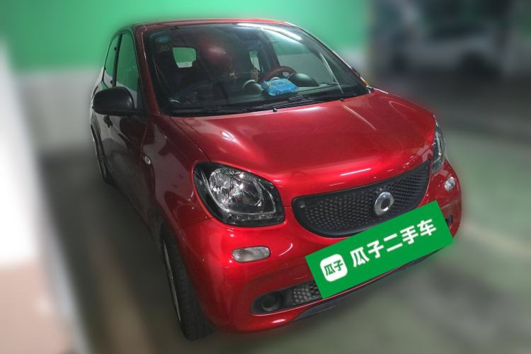Used smart forfour 2018 1.0L 52 kW Dynamic Edition Exterior 2