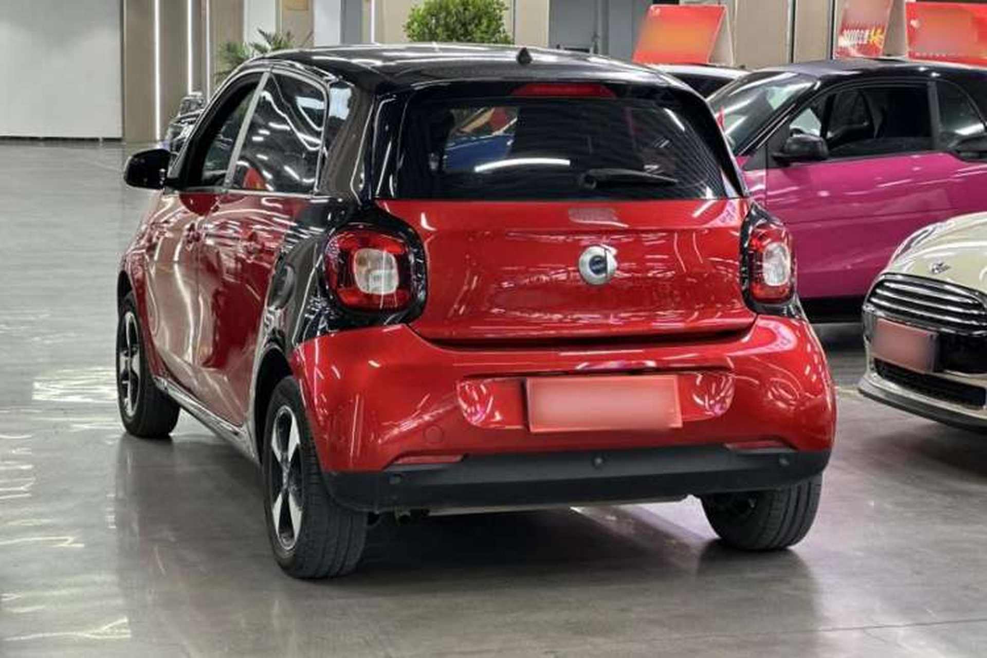Used smart forfour 2018 1.0L 52kW Passion Edition Exterior 3