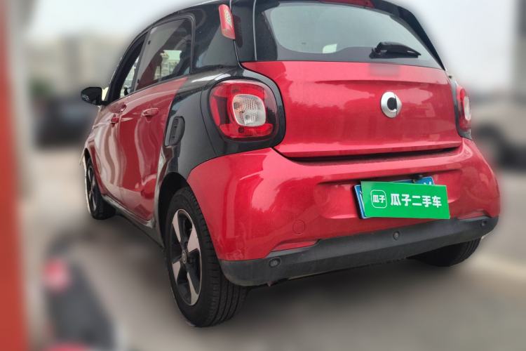 Used smart forfour 2018 0.9T 66 kW Fashion Edition Exterior 3