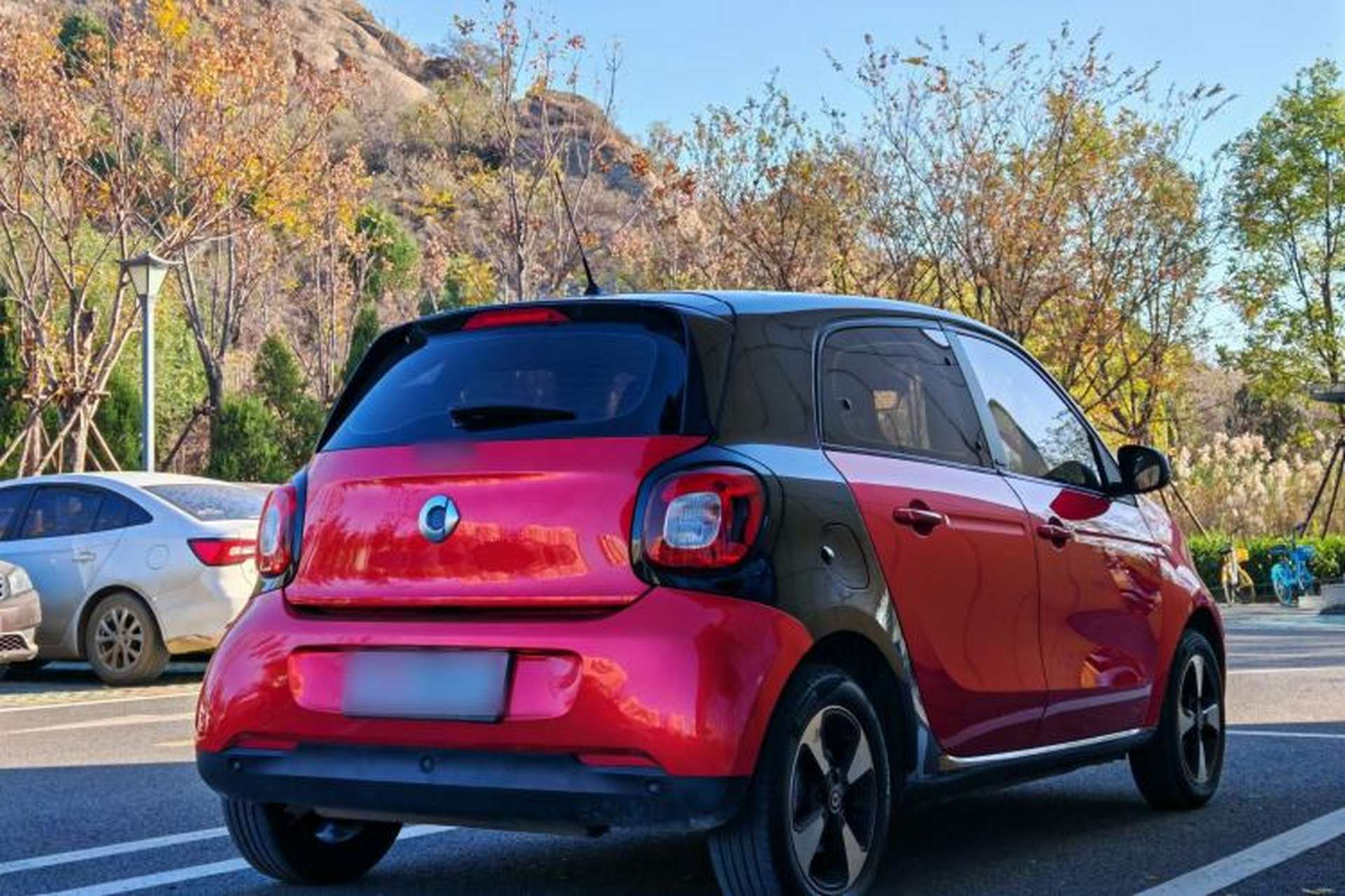 Used smart forfour 2018 1.0L 52kW Passion Edition Exterior 3