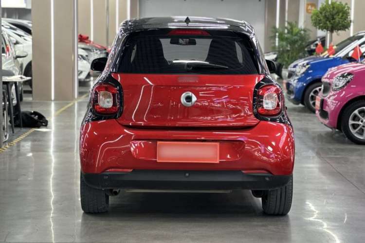 Used smart forfour 2018 1.0L 52kW Passion Edition Exterior 4