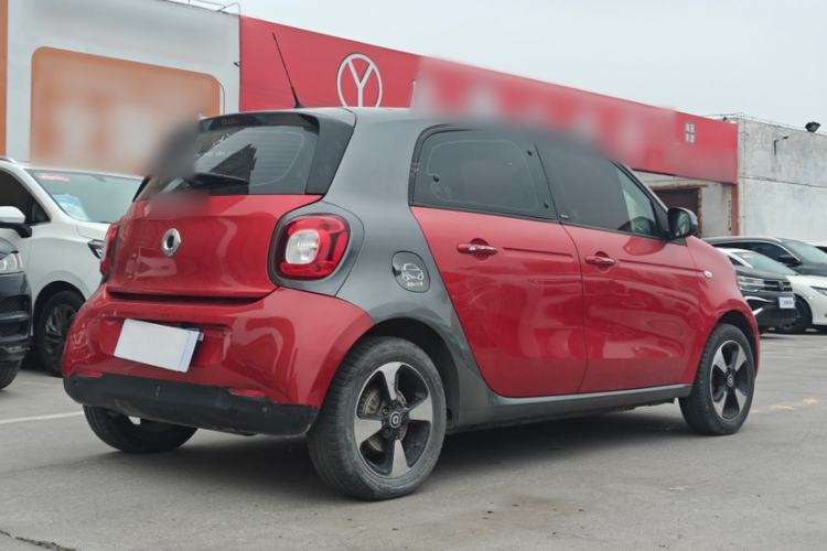 Used smart forfour 2018 1.0L 52kW Passion Edition Exterior 4