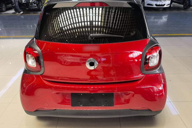 Used smart forfour 2018 1.0L 52 kW Dynamic Edition Exterior 4