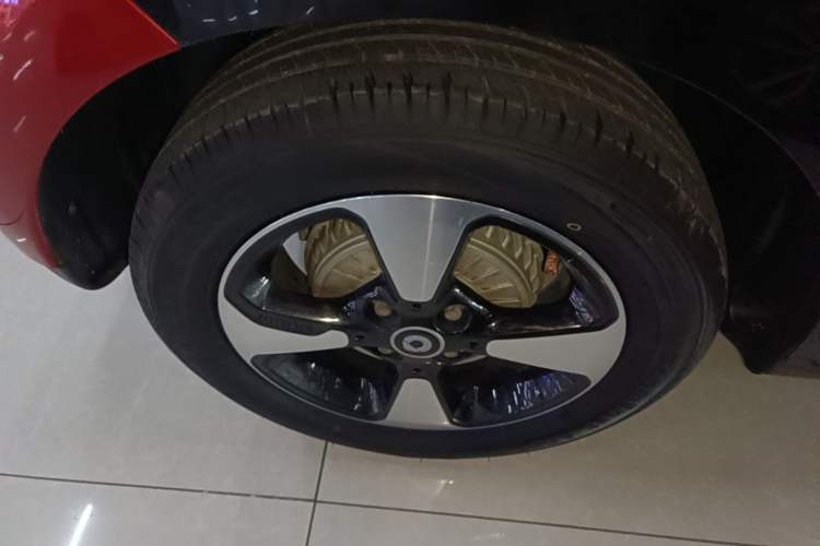 Used smart forfour 2018 1.0L 52kW Passion Edition Exterior 5