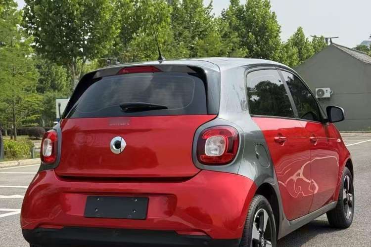 Used smart forfour 2018 1.0L 52kW Passion Edition Exterior 5