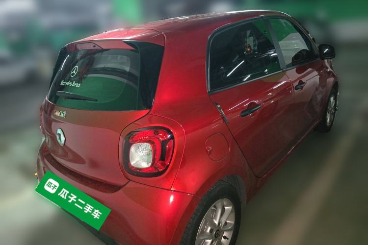 Used smart forfour 2018 1.0L 52 kW Dynamic Edition Exterior 5