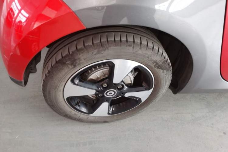 Used smart forfour 2018 1.0L 52kW Passion Edition Exterior 6
