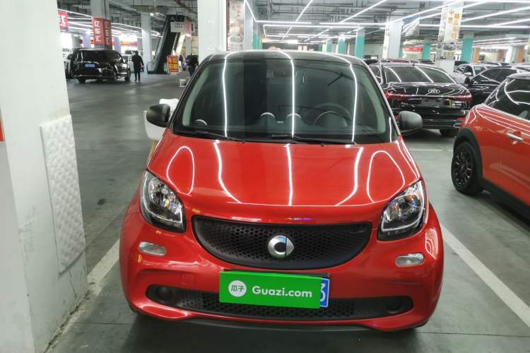Used smart forfour 2018 1.0L 52 kW Dynamic Edition Front