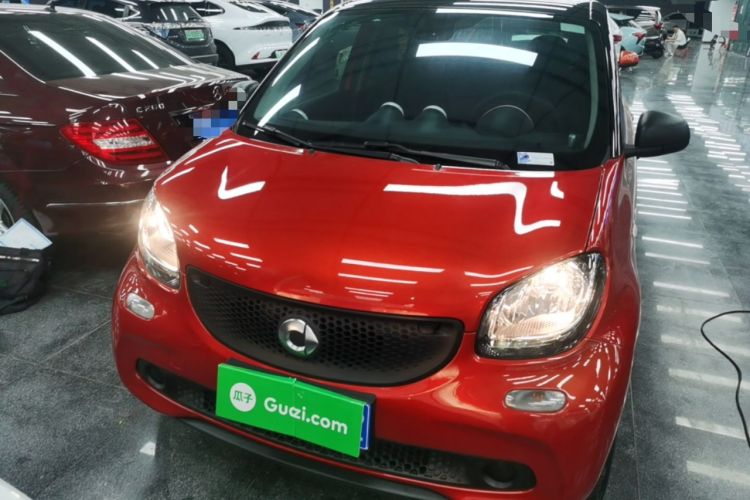 Used smart forfour 2018 1.0L 52 kW Dynamic Edition Front