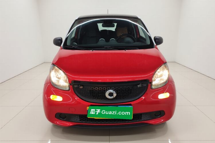 Used smart forfour 2018 1.0L 52 kW Dynamic Edition Front