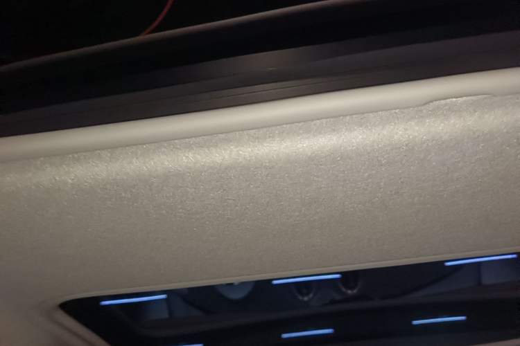 Used smart forfour 2018 1.0L 52kW Passion Edition Headliner