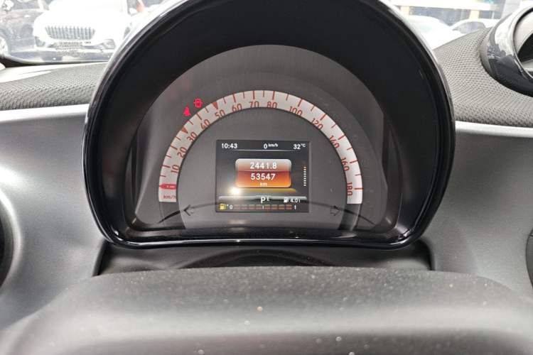 Used smart forfour 2018 1.0L 52kW Passion Edition Instrument Cluster