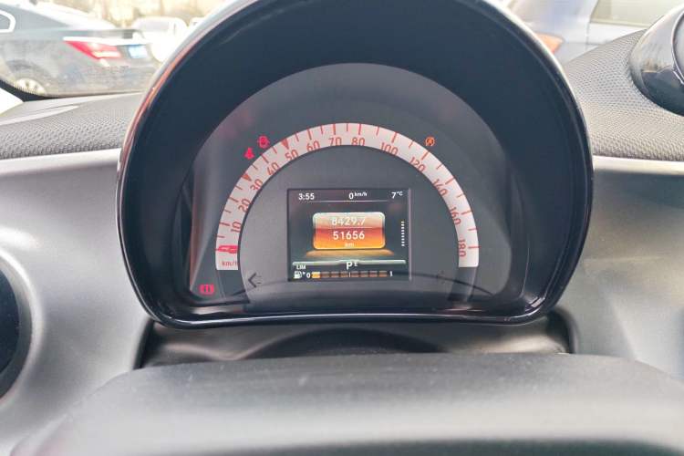 Used smart forfour 2018 1.0L 52kW Passion Edition Instrument Cluster