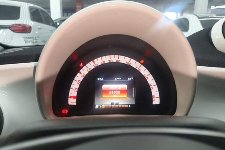 Used smart forfour 2018 1.0L 52kW Passion Edition Instrument Cluster
