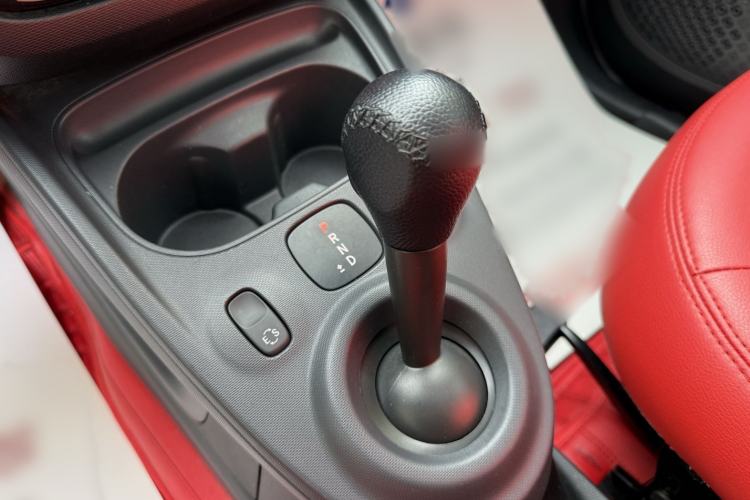 Used smart forfour 2018 1.0L 52kW Passion Edition Interior 6