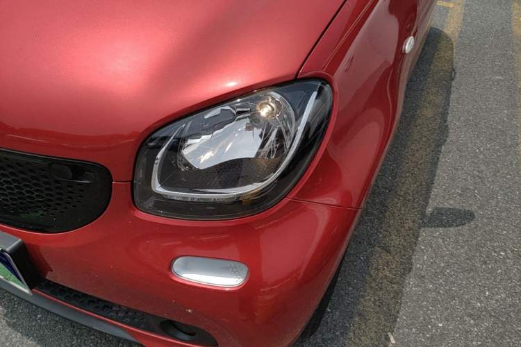 Used smart forfour 2018 1.0L 52kW Passion Edition Left Front Headlight