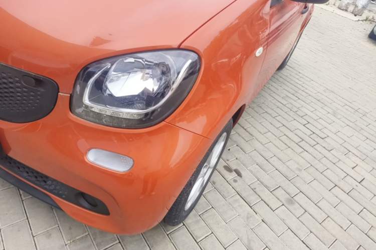 Used smart forfour 2018 1.0L 52 kW Dynamic Edition Left Front Headlight