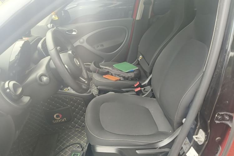 Used smart forfour 2018 1.0L 52kW Passion Edition Left Front Seat