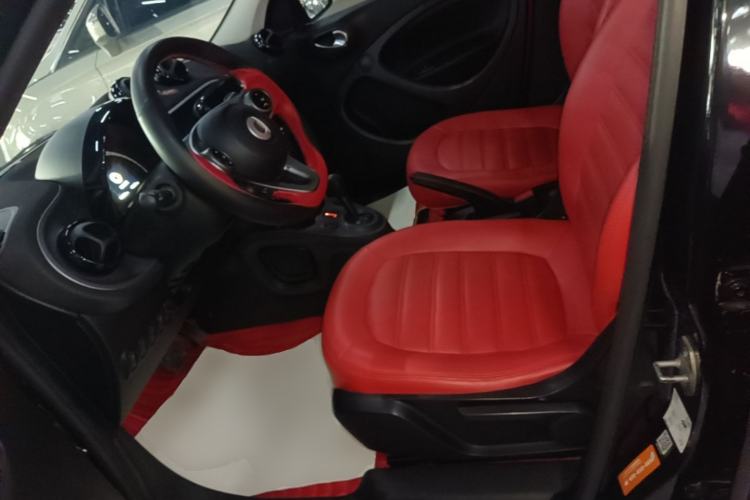 Used smart forfour 2018 1.0L 52kW Passion Edition Left Front Seat