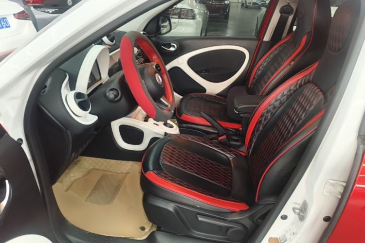 Used smart forfour 2018 1.0L 52kW Passion Edition Left Front Seat