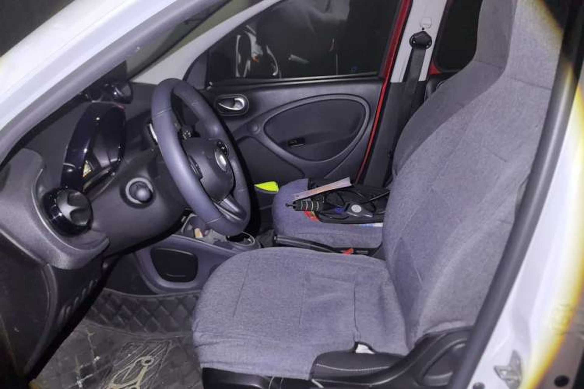Used smart forfour 2018 1.0L 52kW Passion Edition Left Front Seat