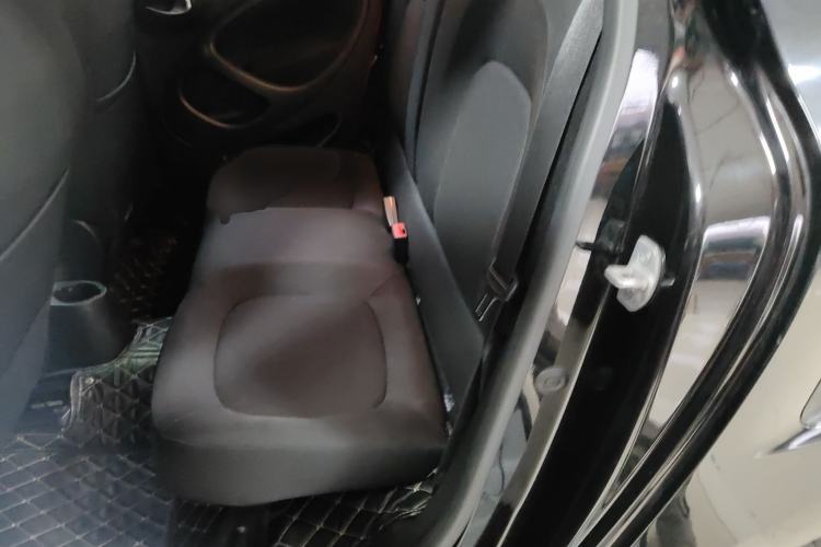 Used smart forfour 2018 1.0L 52kW Passion Edition Left Rear Seat