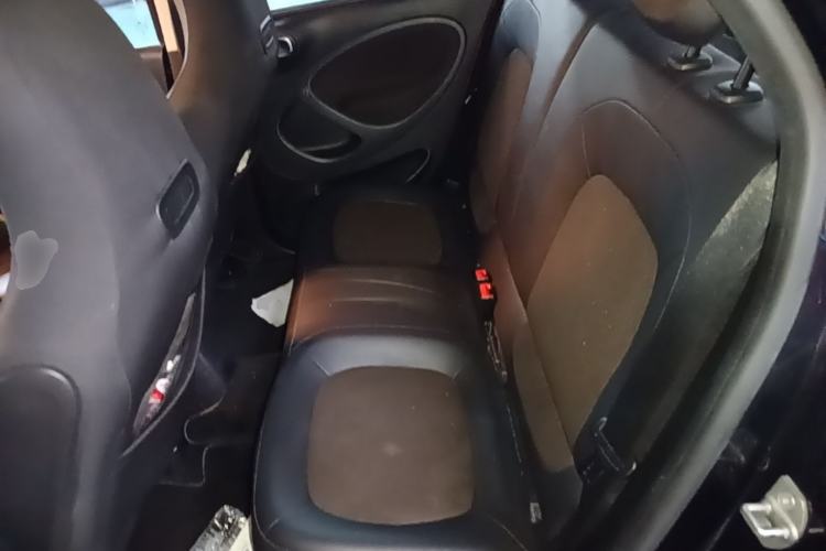 Used smart forfour 2018 0.9T 66 kW Fashion Edition Left Rear Seat