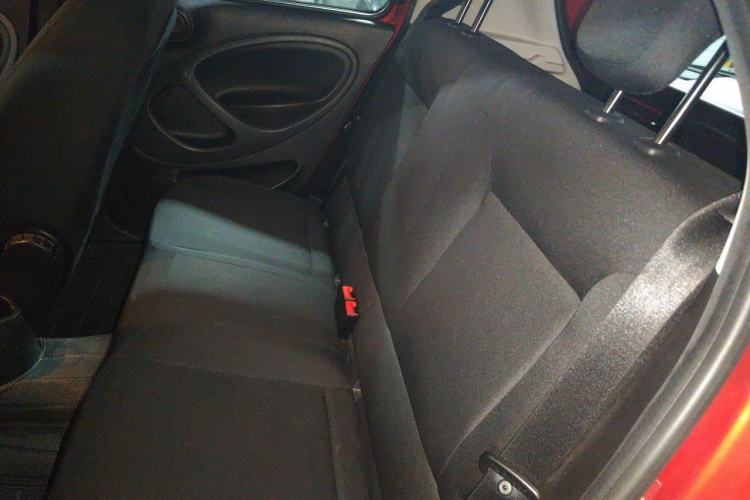 Used smart forfour 2018 1.0L 52 kW Dynamic Edition Left Rear Seat