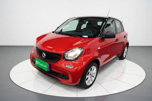 Used smart forfour 2018 1.0L 52 kW Dynamic Edition
