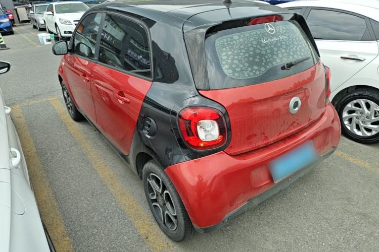 Used smart forfour 2018 1.0L 52kW Passion Edition Rear Left 45 Deg