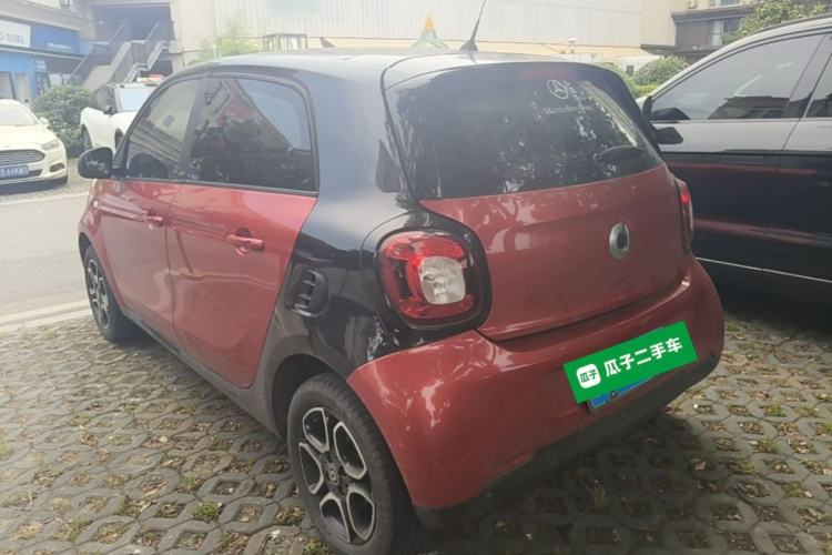 Used smart forfour 2018 1.0L 52kW Passion Edition Rear Left 45 Deg