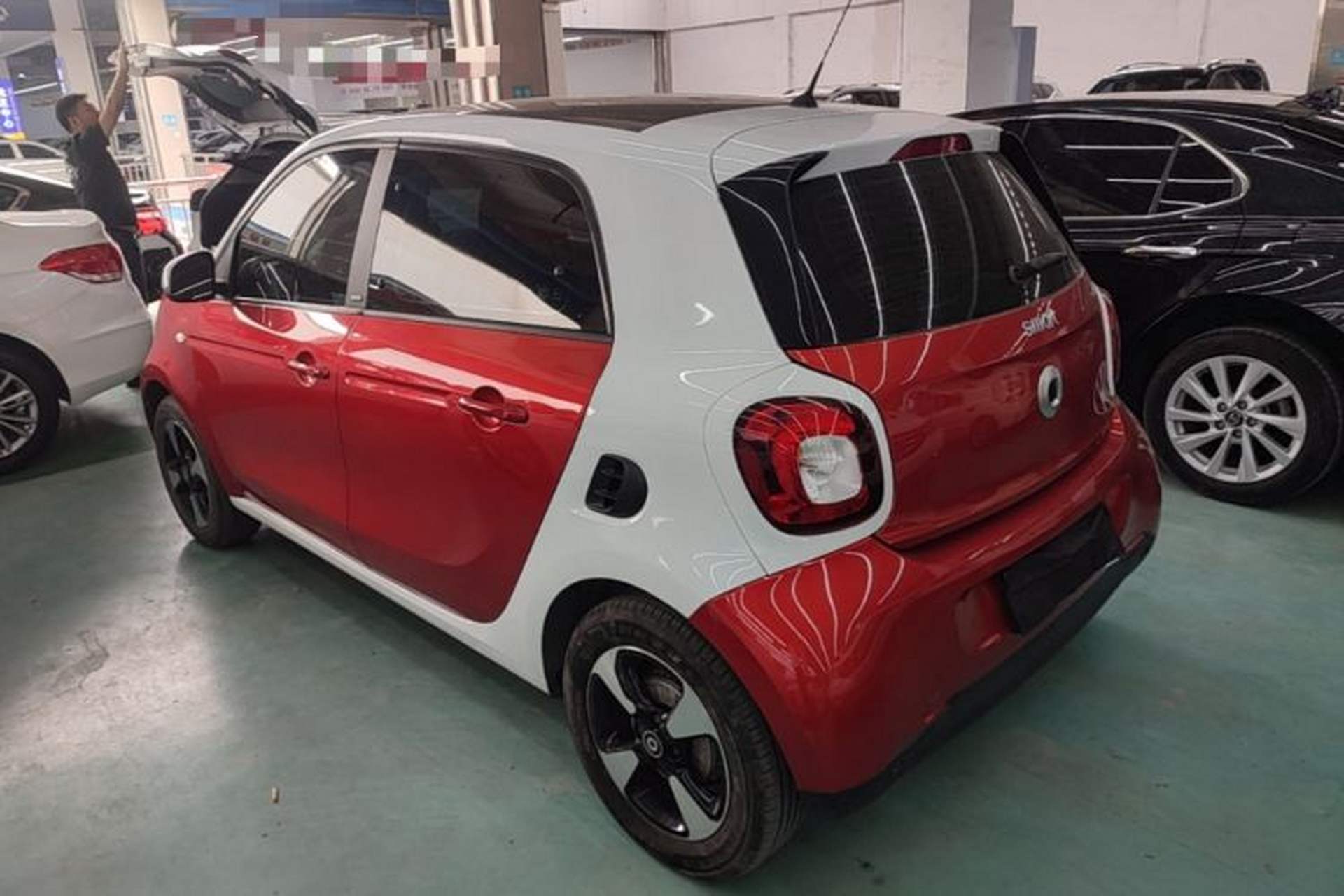 Used smart forfour 2018 1.0L 52kW Passion Edition Rear Left 45 Deg
