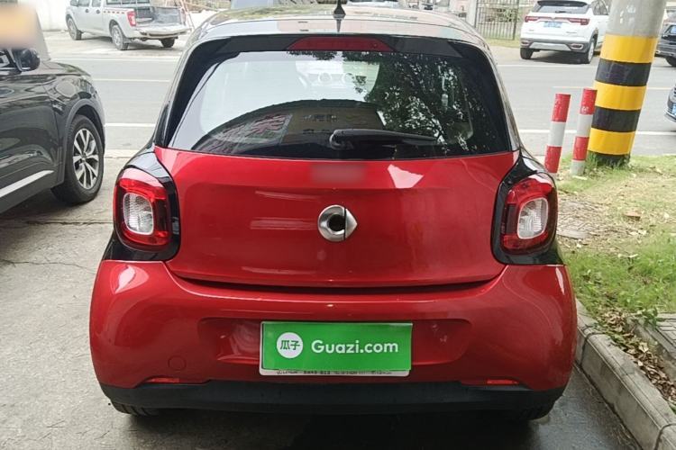Used smart forfour 2018 1.0L 52 kW Dynamic Edition Rear