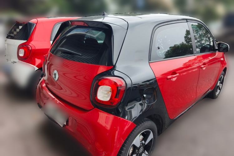Used smart forfour 2018 1.0L 52kW Passion Edition Rear Right 45 Deg