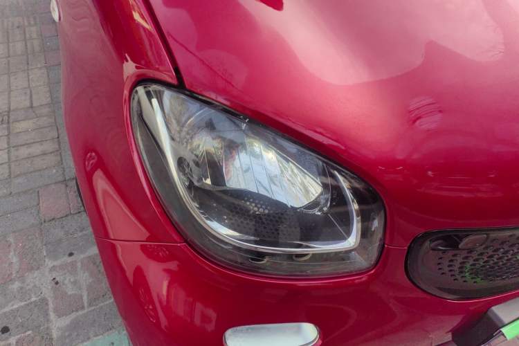 Used smart forfour 2018 0.9T 66 kW Pioneer Edition Right Front Headlight
