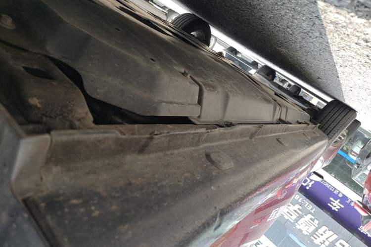 Used smart forfour 2018 1.0L 52kW Passion Edition Right Side Sill