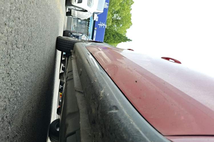 Used smart forfour 2018 1.0L 52kW Passion Edition Right Side Sill