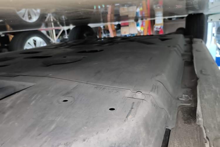 Used smart forfour 2018 1.0L 52kW Passion Edition Right Side Sill