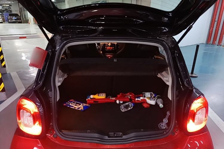 Used smart forfour 2018 0.9T 66 kW Fashion Edition Trunk