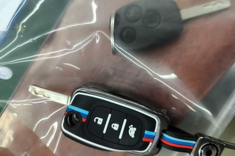 Used smart forfour 2018 1.0L 52kW Passion Edition Vehicle Key