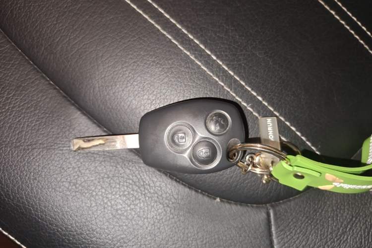 Used smart forfour 2018 0.9T 66 kW Pioneer Edition Vehicle Key