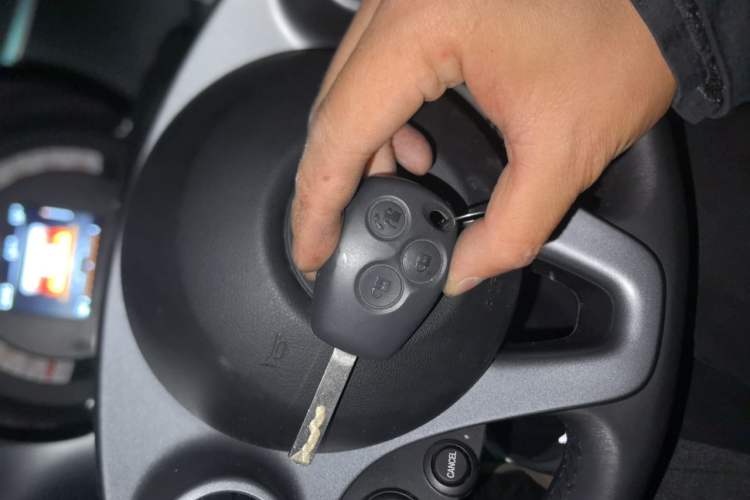 Used smart forfour 2018 1.0L 52kW Passion Edition Vehicle Key
