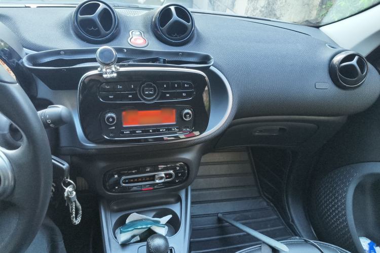Used smart forfour 2018 1.0L 52kW Passion Edition Audio And AC Panel