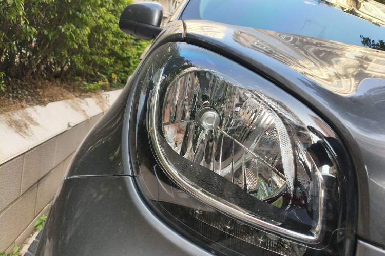 Used smart forfour 2018 1.0L 52kW Passion Edition Exterior 6