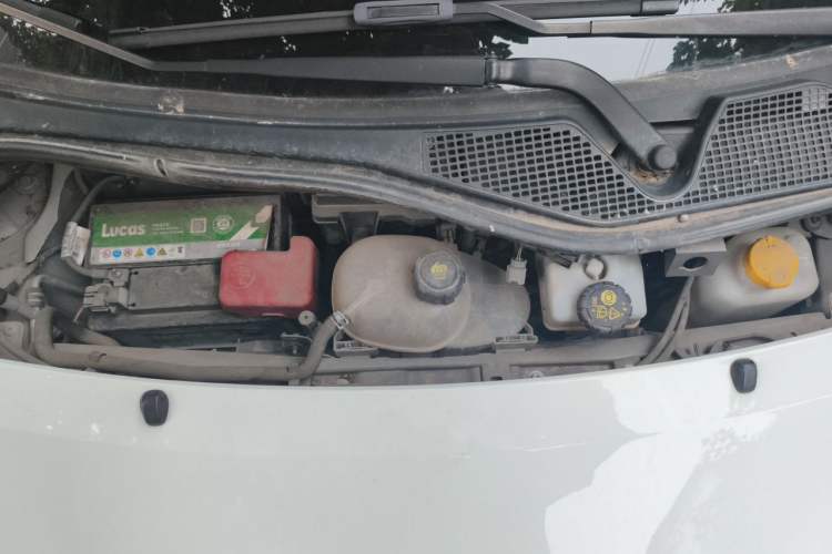 Used smart forfour 2018 1.0L 52kW Passion Edition Engine Bay