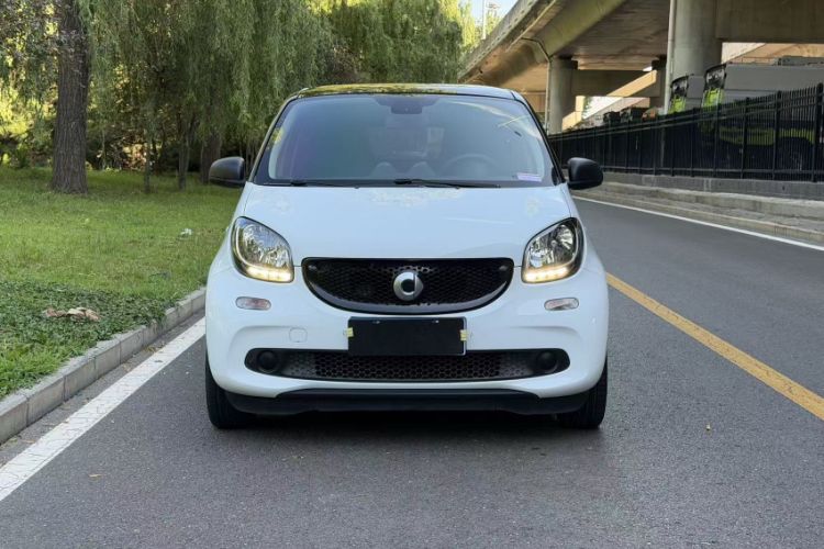 Used smart forfour 2018 1.0L 52kW Passion Edition Exterior 1